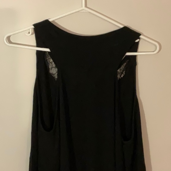 Tank top black size medium - Picture 3 of 3